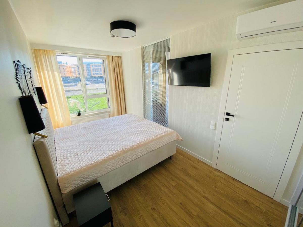 Apartamenty S&S Chlebova Gdansk Z Widokiem Na Rzeke Motlawe, Stare Miasto Kültér fotó