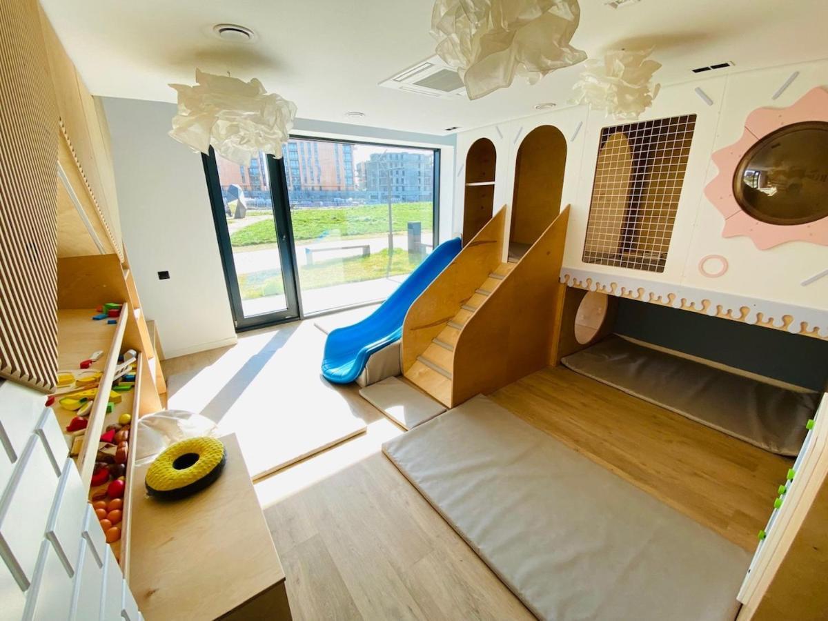 Apartamenty S&S Chlebova Gdansk Z Widokiem Na Rzeke Motlawe, Stare Miasto Kültér fotó